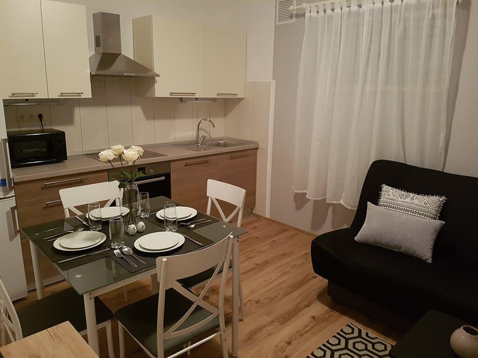 Adriatic Apartments โตรกีร์ ภายนอก รูปภาพ