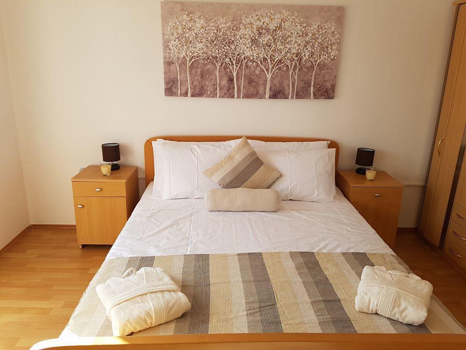 Adriatic Apartments โตรกีร์ ภายนอก รูปภาพ